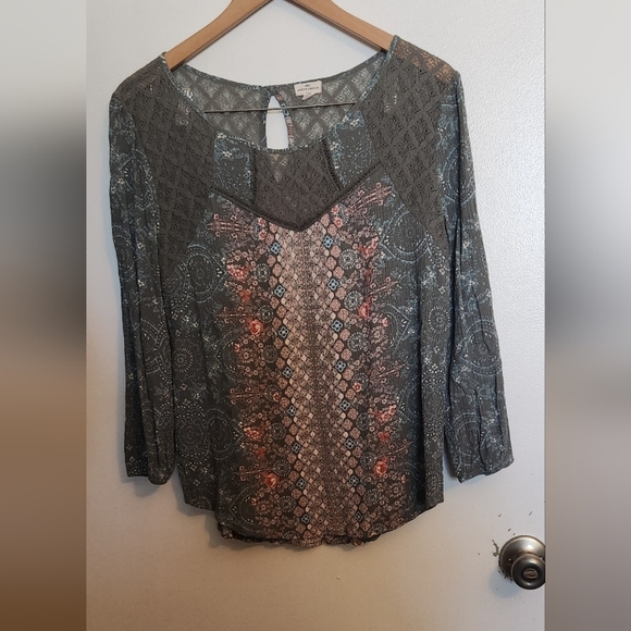 mason & belle Tops - Chic Women's Blouse - Gray and Pink